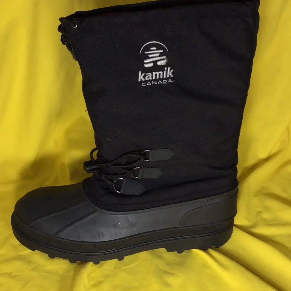 Kamik Men’s Black Insulated Snow Boots SZ 13 gently used